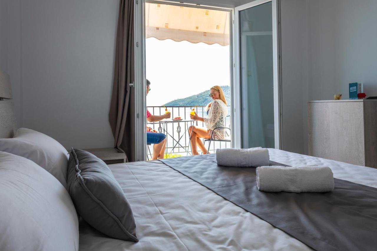 Paraskevas Boutique Hotel Tirós エクステリア 写真