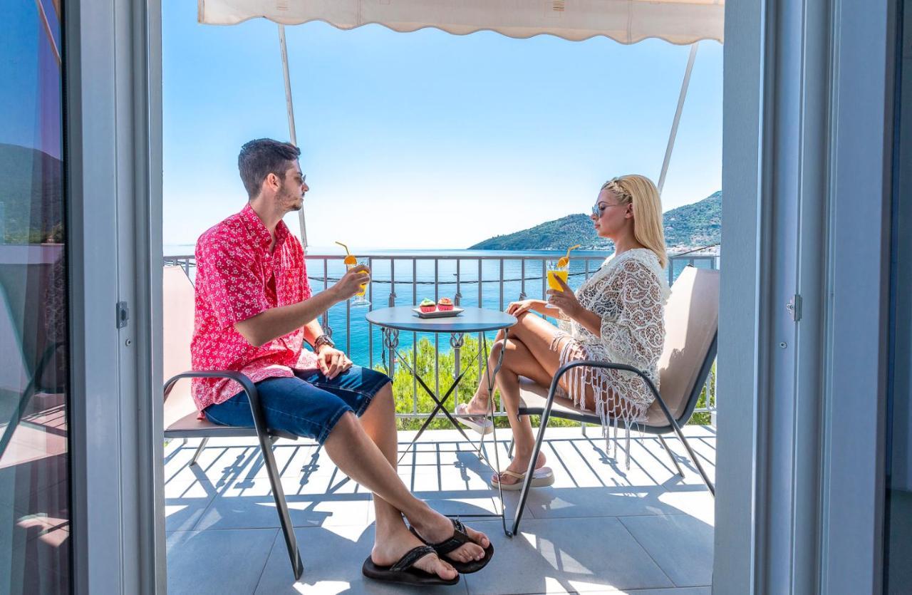 Paraskevas Boutique Hotel Tirós エクステリア 写真